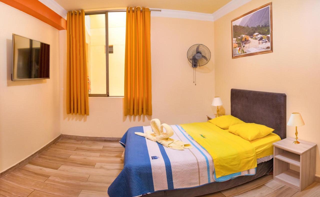 Hotel Savilayo Ica Buitenkant foto