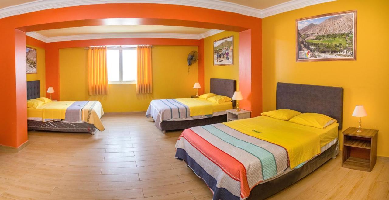 Hotel Savilayo Ica Buitenkant foto