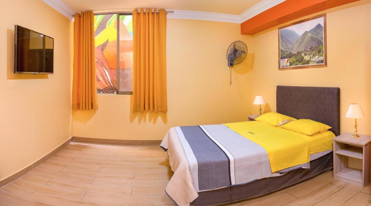 Hotel Savilayo Ica Buitenkant foto